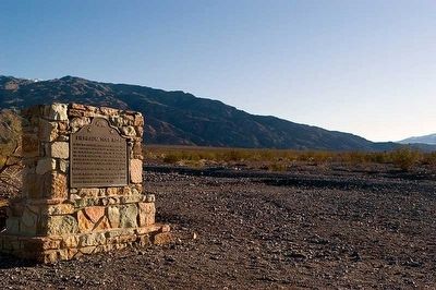 Eichbaum Toll Road Marker. Click for full size. Eichbaum Toll Road Marker image. Click for full size.