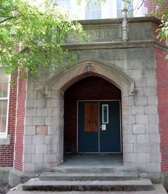 Mount Vernon Community School Building image. Click for full size.