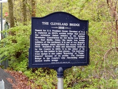 The Cleveland Bridge Marker image. Click for full size.
