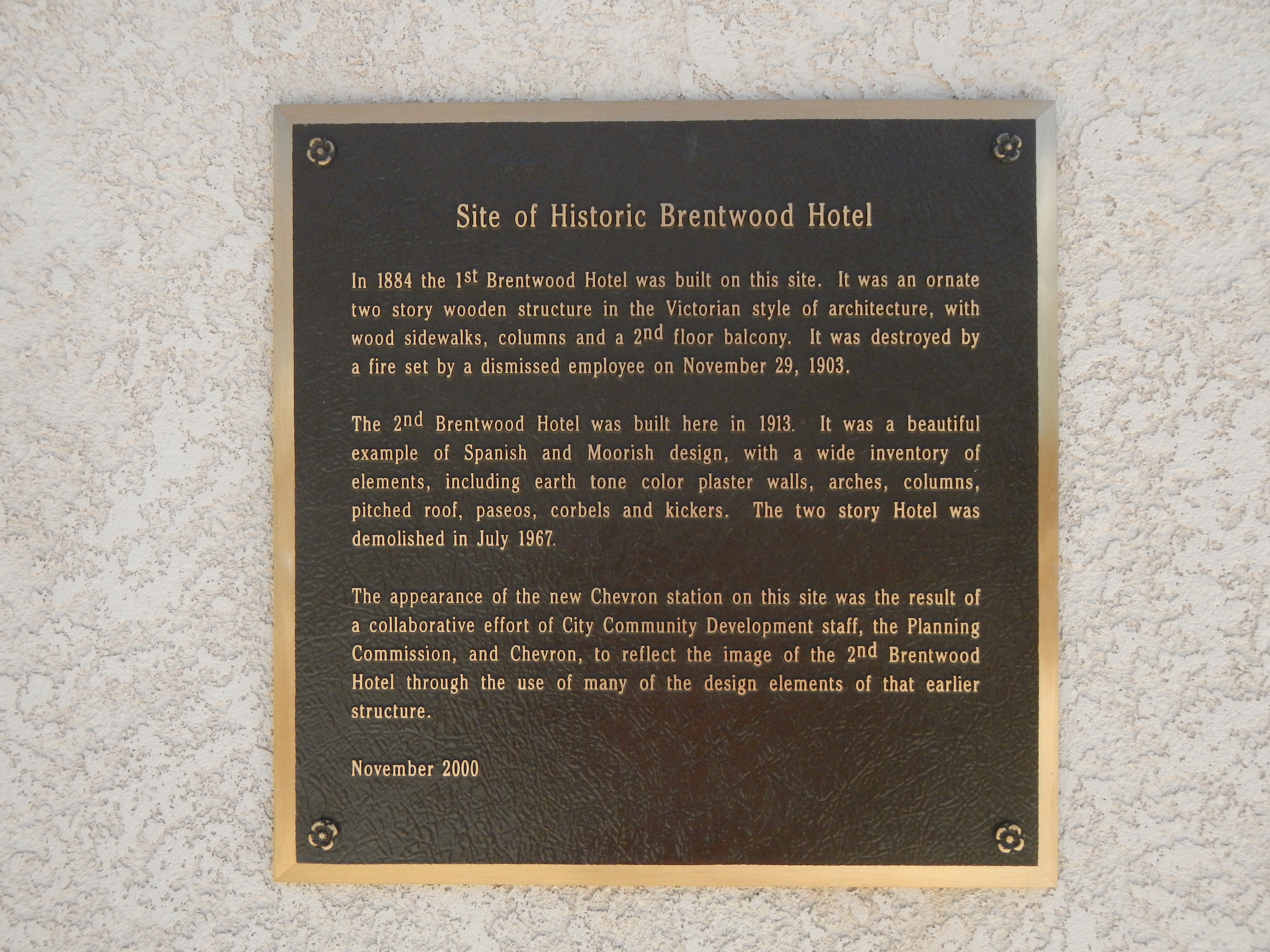 Site of Historic Brentwood Hotel Marker