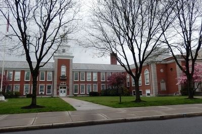 Pompton Lakes High School image. Click for full size.