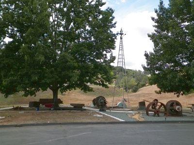 William Tucker's Fire Bell and Monument image. Click for full size.