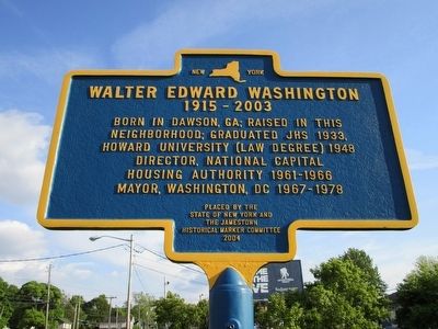 Walter Edward Washington Marker. Click for full size. Walter Edward Washington Marker image. Click for full size.