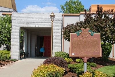 Hindu Temple and Heritage Hall Marker. Click for full size. Hindu Temple and Heritage Hall Marker image. Click for full size.