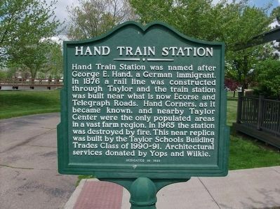 Hand Train Station Marker image. Click for full size.