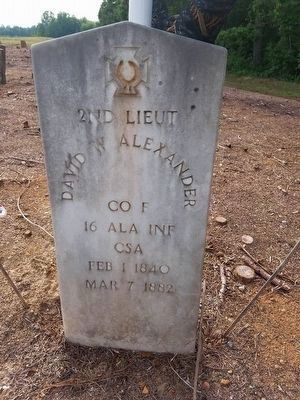 2nd Lieut David W. Alexander gravestone image. Click for full size.