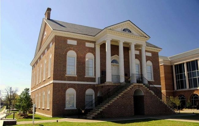 The Courthouse image. Click for full size.