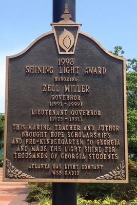 1998 Shining Light Award Marker. Click for full size. 1998 Shining Light Award Marker image. Click for full size.