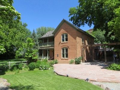 Grand Old Ranch House image. Click for full size.