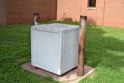 Cornerstone of 1911 Courthouse image. Click for full size.