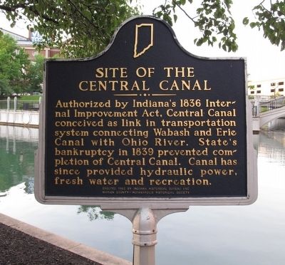 Site of the Central Canal Marker image. Click for full size.