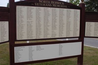 North Berwick State of Maine Veterans Memorial Marker Middle panel image. Click for full size.