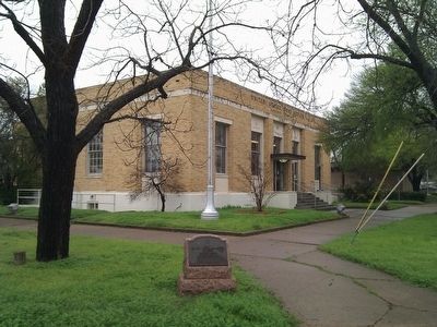 Location of Marker for the First U. S. Postal Rural Mail Route in Texas image. Click for full size.