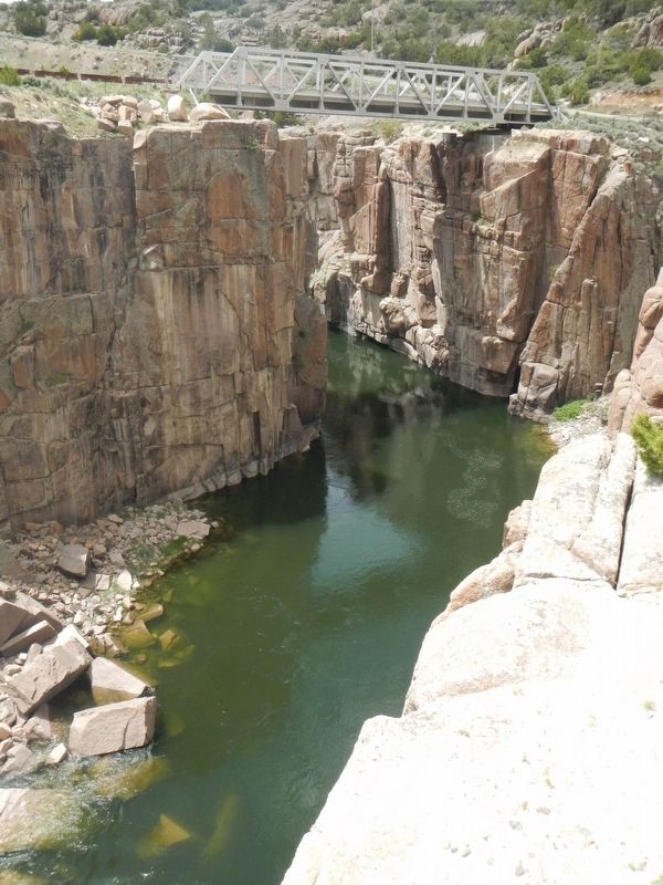 Fremont Canyon. Click for full size. Fremont Canyon image. Click for full size.