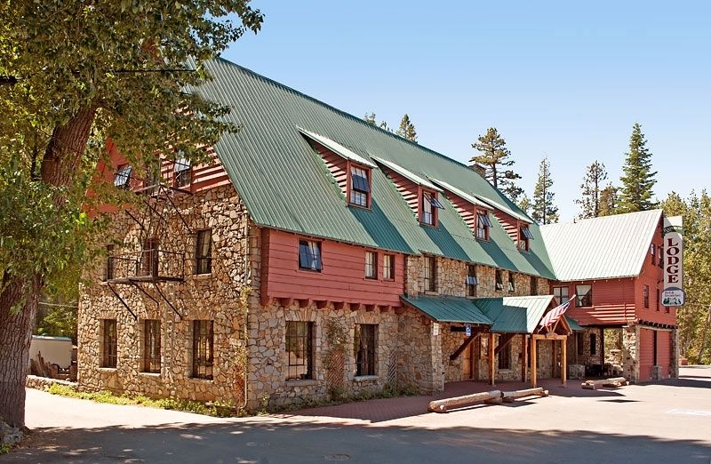 Rainbow Lodge image. Click for full size.