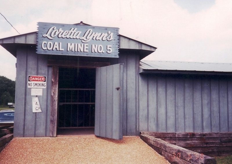 Loretta Lynn Coal Mine No. 5. Click for full size. Loretta Lynn Coal Mine No. 5 image. Click for full size.
