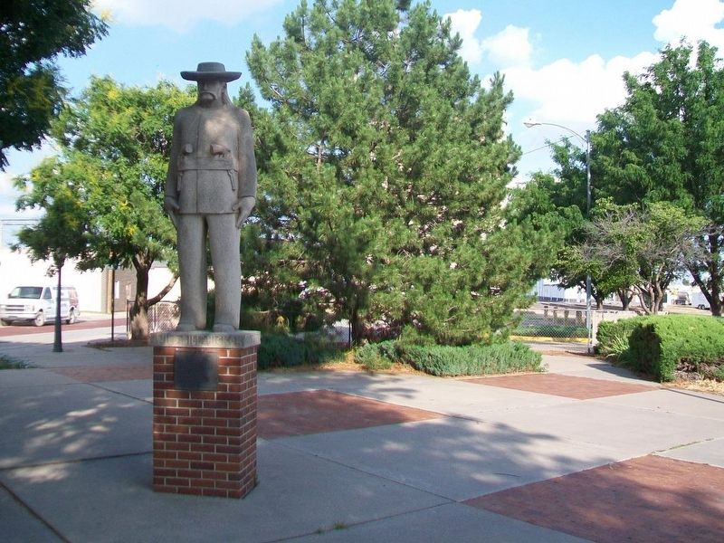 James Butler "Wild Bill" Hickok Statue and Marker image. Click for full size.