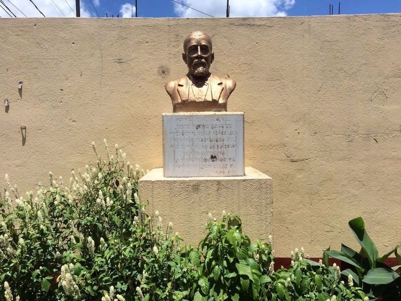 Tribute to General Justo Rufino Barrios Marker image. Click for full size.