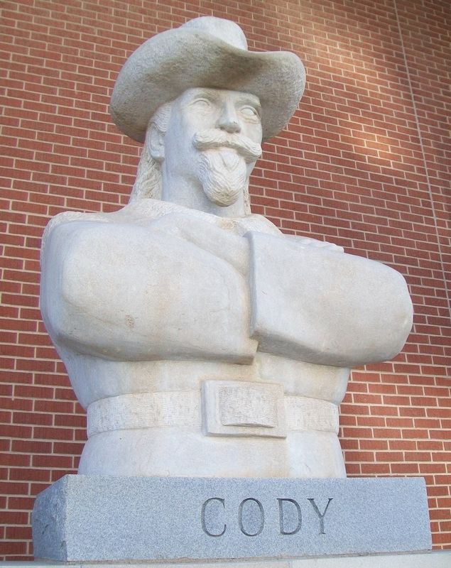 Col. Wm. F. "Buffalo Bill" Cody Statue image. Click for full size.