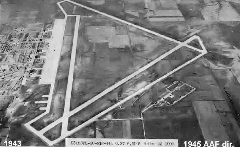 Aerial Photo of Walker Army Airfield image. Click for full size.