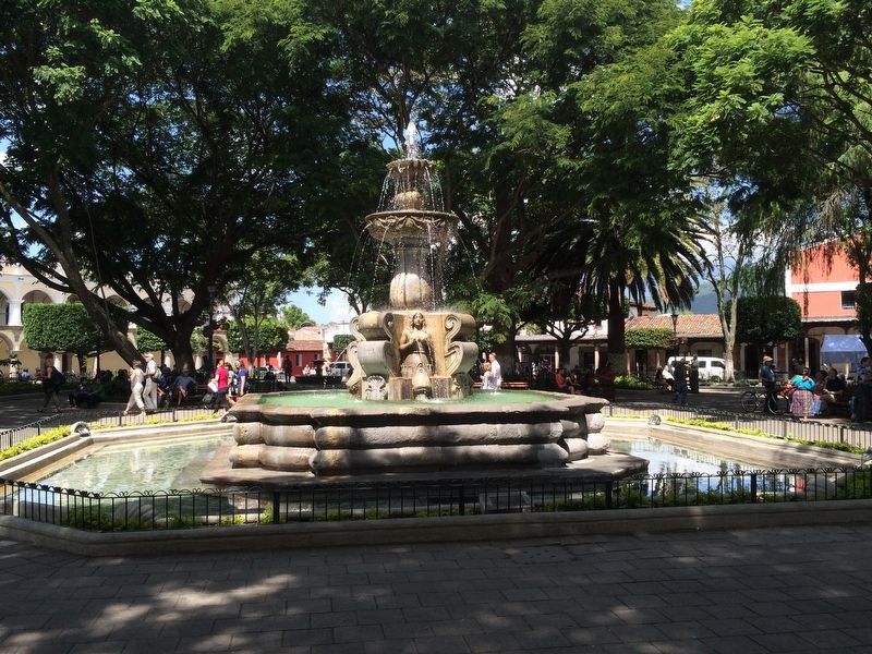 The Fountain of Antigua's Central Park Marker. Click for full size. The Fountain of Antigua's Central Park Marker image. Click for full size.