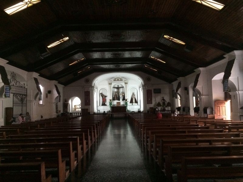 Interior of the San Sebastian Catholic Church image. Click for full size.