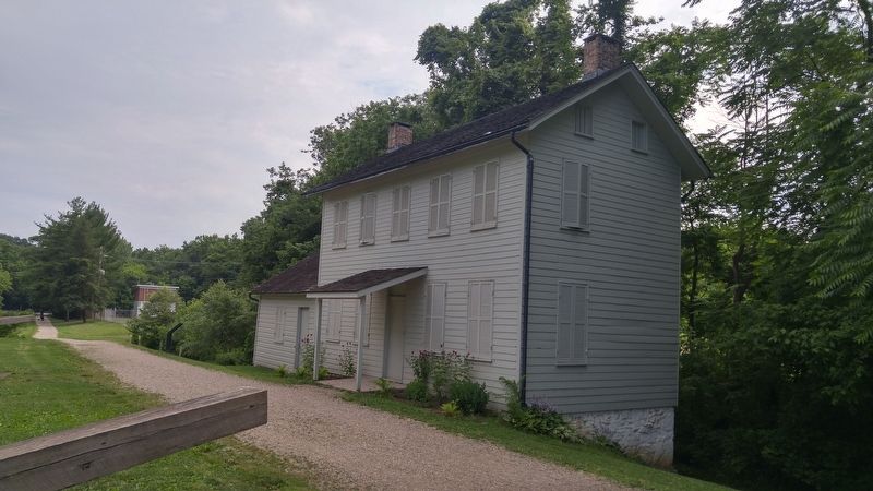 Lockhouse 44. Click for full size. Lockhouse 44 image. Click for full size.