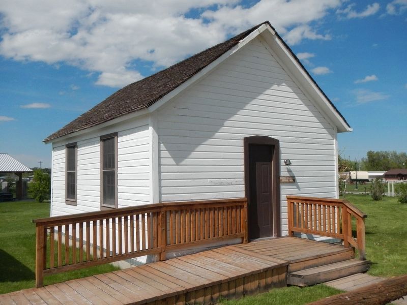 Borner's Garden Schoolhouse and Marker image. Click for full size.