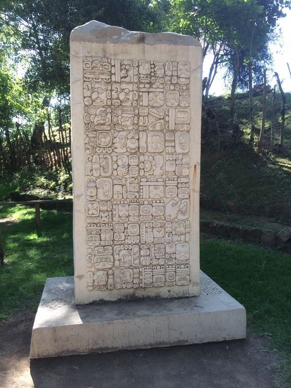 Stela Commemorating the End of the Oxlajpiq/Oxlajb�ak�tun image. Click for full size.
