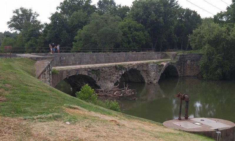 Conococheague Creek Aqueduct image. Click for full size.