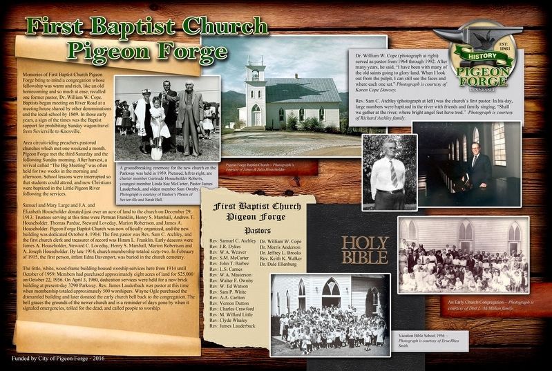 First Baptist Church Pigeon Forge Marker image. Click for full size.
