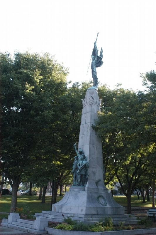 Manchester NH Victory Park War Memorial Marker. Click for full size. Manchester NH Victory Park War Memorial Marker image. Click for full size.