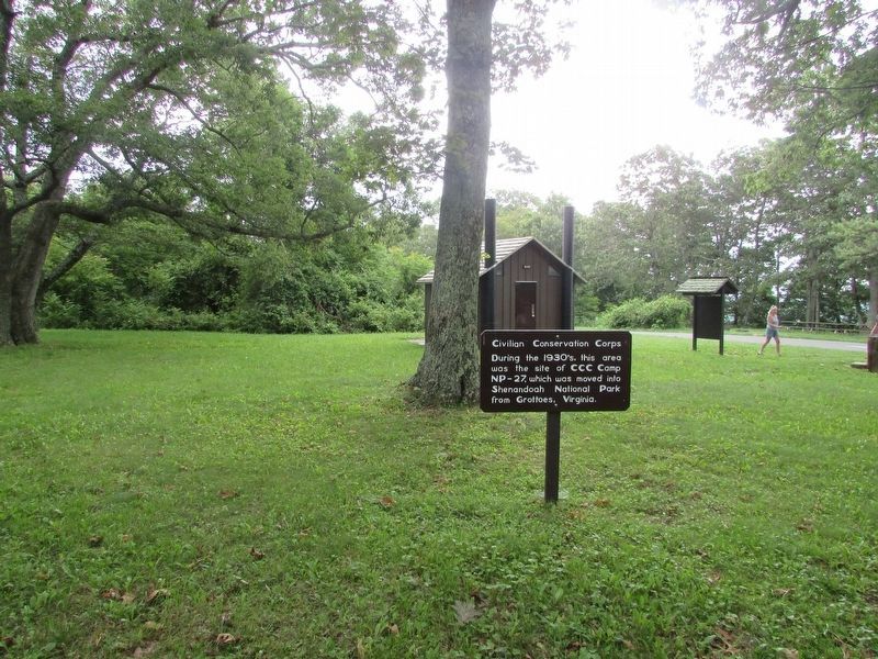 Marker in the Dundo Picnic Ground image. Click for full size.