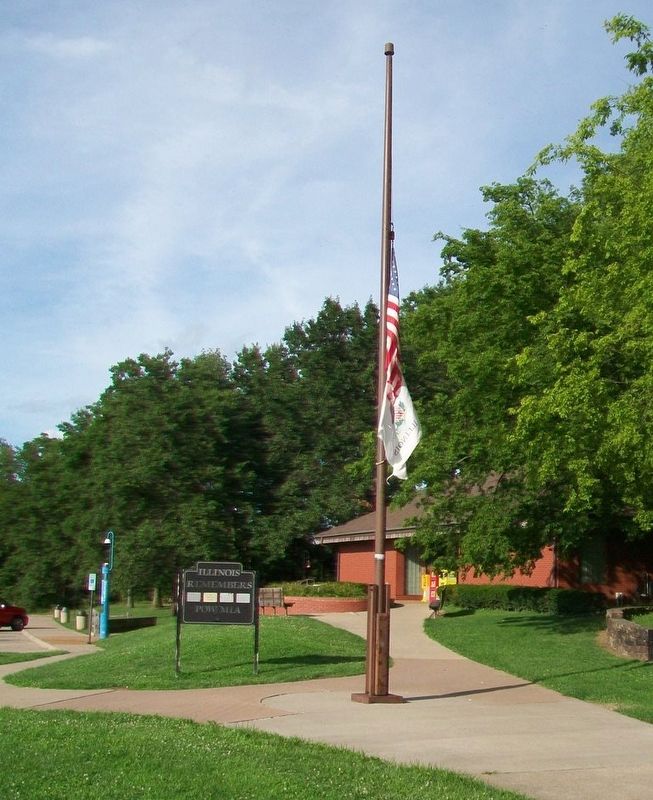Illinois Remembers POW/MIA Marker. Click for full size. Illinois Remembers POW/MIA Marker image. Click for full size.