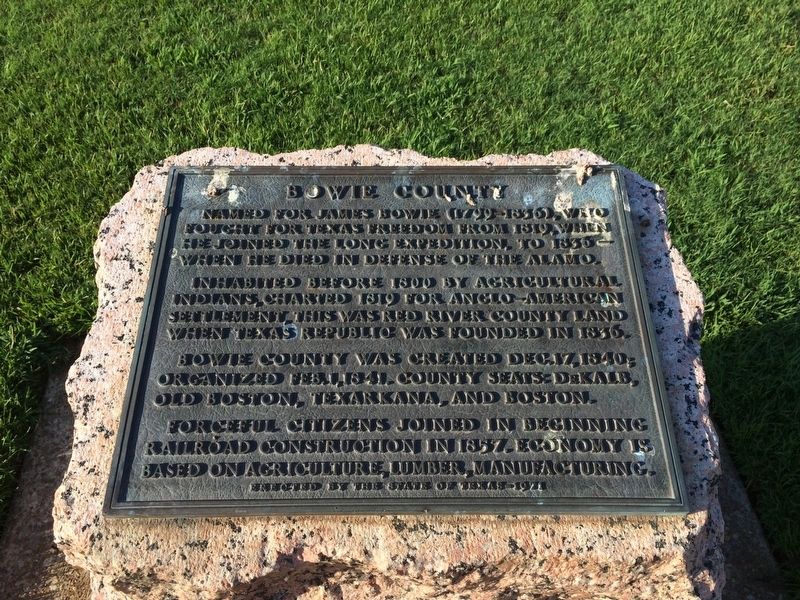 This 1936 Pink Granite Highway Marker has a 1971 plaque on it.. Click for full size. This 1936 Pink Granite Highway Marker has a 1971 plaque on it. image. Click for full size.