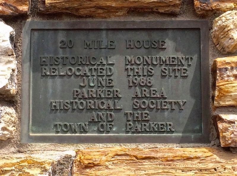 Twenty Mile House addendum marker. image. Click for full size.