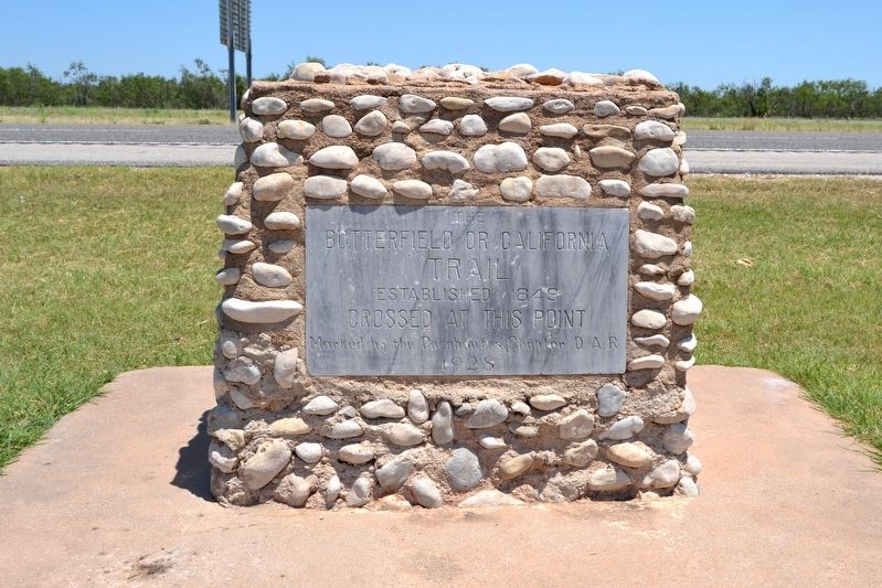 The Butterfield or California Trail Marker image. Click for full size.