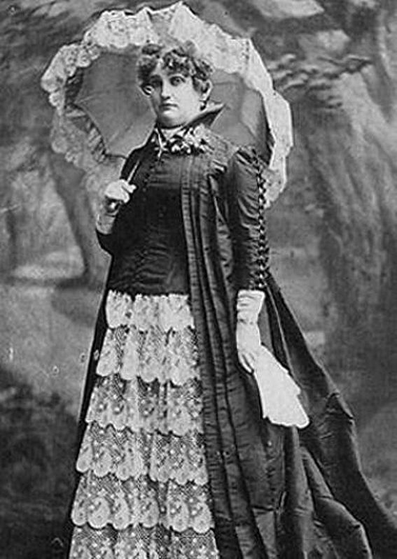 Mattie Silks, or Martha Ready (1845–1929) image. Click for full size.