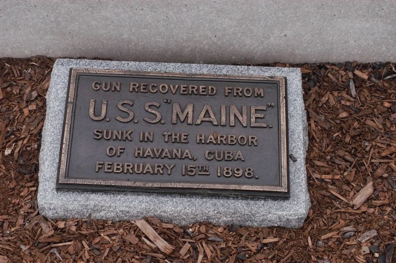 Portland Maine Fort Allen Park USS Maine Memorial Marker image. Click for full size.