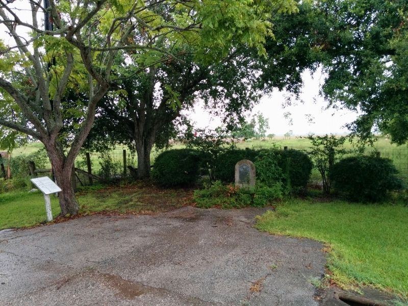 Location of Old Oakland Plantation Marker image. Click for full size.