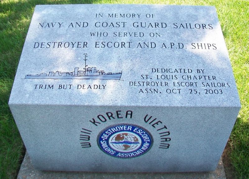 Destroyer Escort and A.P.D. Sailors Monument image. Click for full size.
