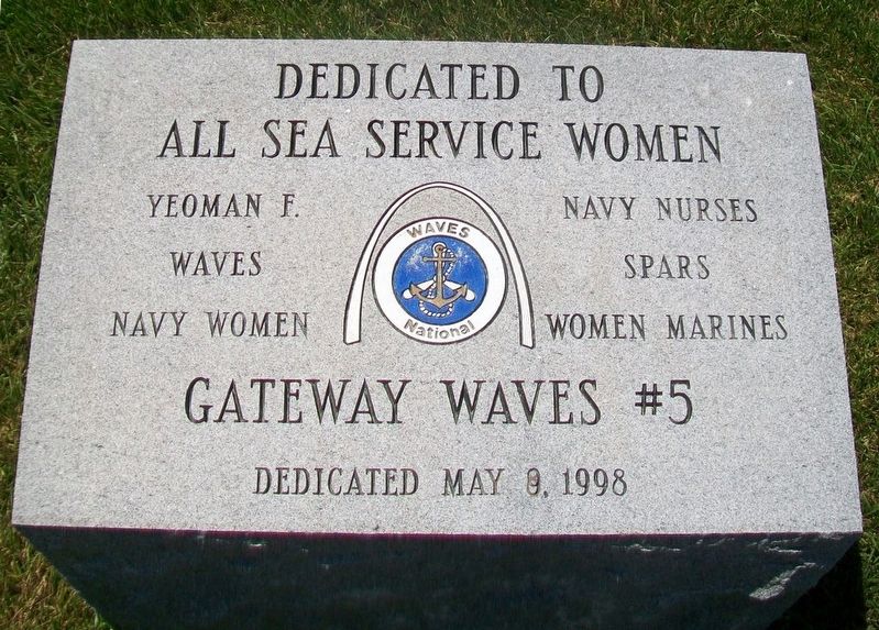All Sea Service Women Monument image. Click for full size.