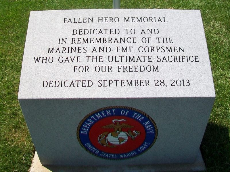 Fallen Marines and FMF Corpsmen Hero Memorial image. Click for full size.