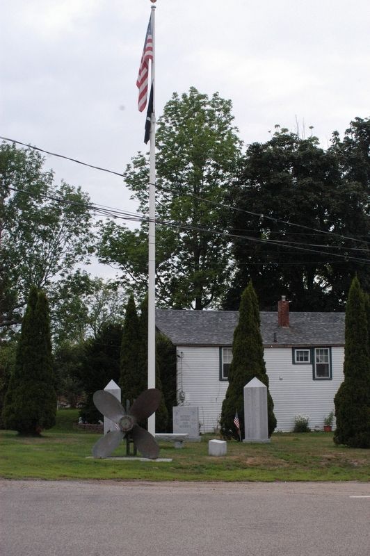 Kittery Maine War Memorial Marker image. Click for full size.