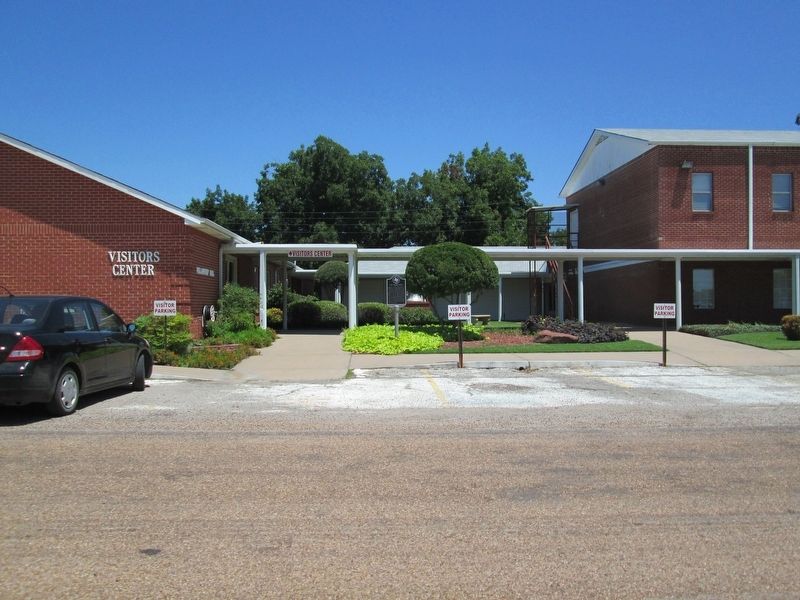 First Baptist Church of Mabank. Click for full size. First Baptist Church of Mabank image. Click for full size.