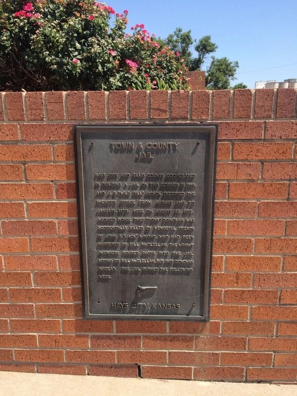 Marker on wall of current Astra Bank building. image. Click for full size.