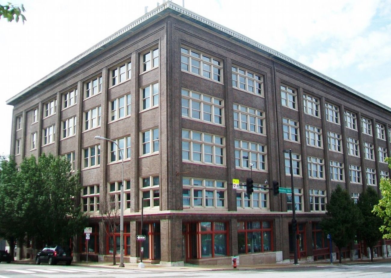 Reicher and Sons, Robinson and Sons Building. Click for full size. Reicher and Sons, Robinson and Sons Building image. Click for full size.