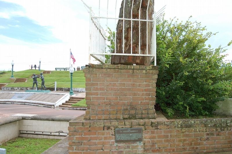 La Salle's Landing Marker. Click for full size. La Salle's Landing Marker image. Click for full size.