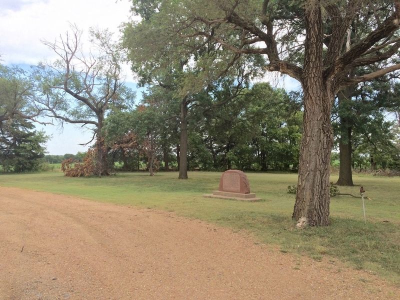 The Chisholm Trail Marker in old roadside park. image. Click for full size.