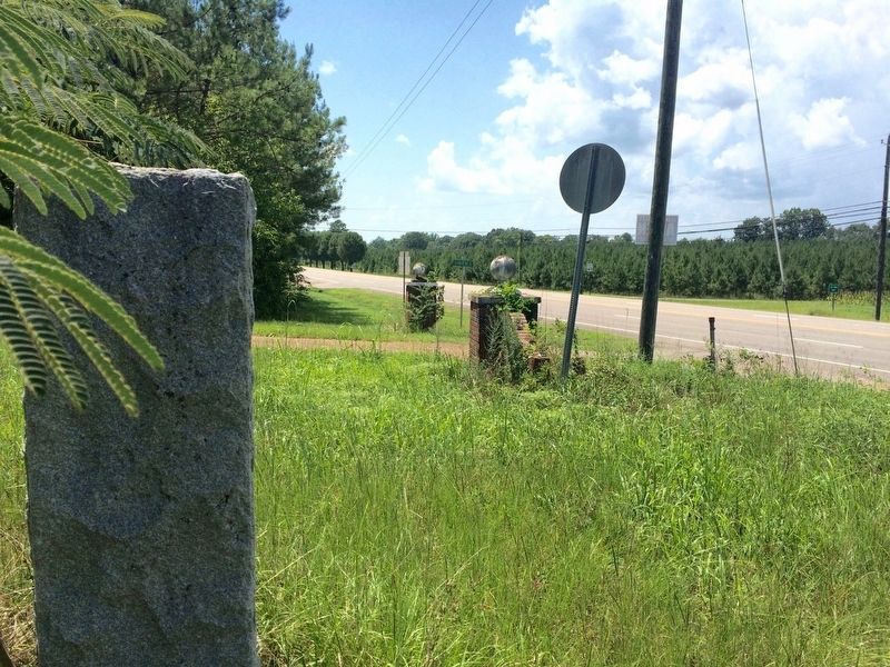 View from marker looking west on U.S. Highway 278 (East Main Street) image. Click for full size.